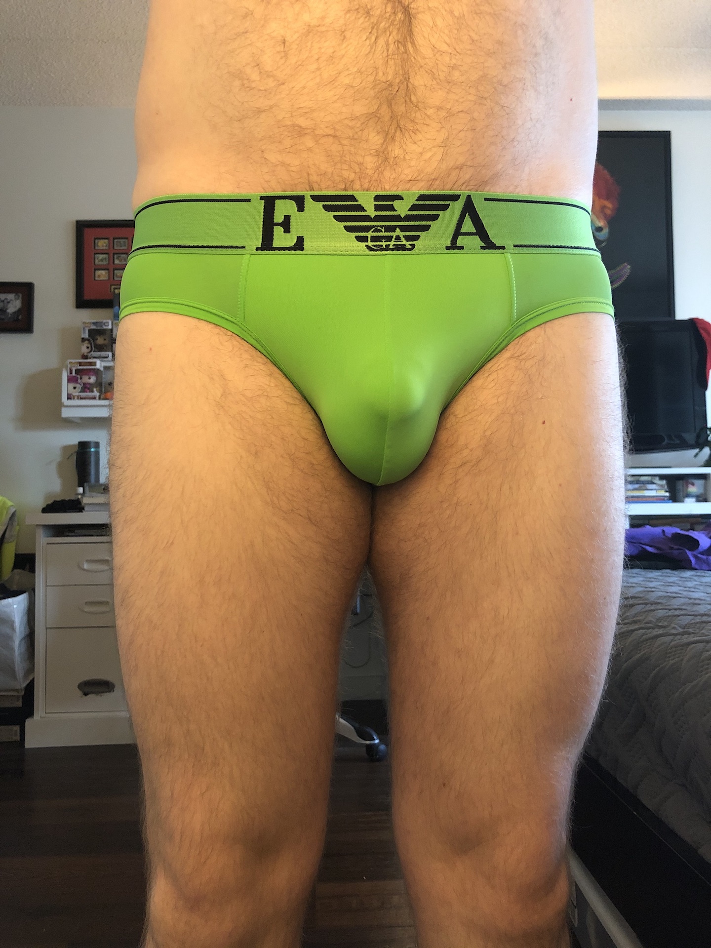 Bright Green EA briefs for another distanced Friday…